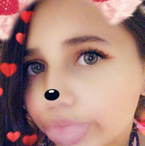 Meet your Posher, Casey